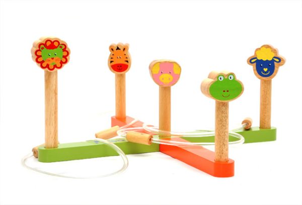 HT2-19 Cột ném vòng gỗ / HT2-19